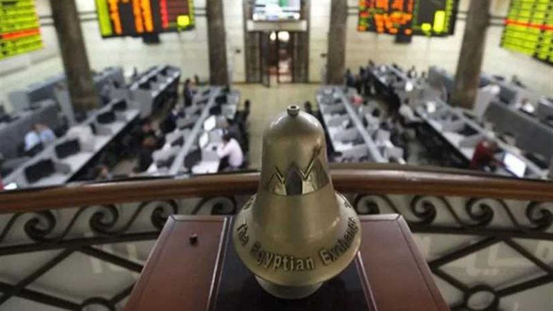 أداء متباين بمؤشرات