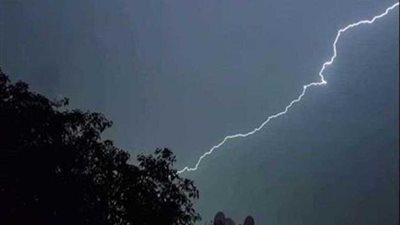 إلغاء 56 رحلة جوية وتأجيل 71 بسبب عاصفة رعدية جنوب غربي الصين