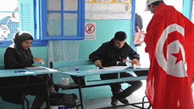 استطلاعات الرأي الوهمية تربك المشهد الانتخابي في تونس