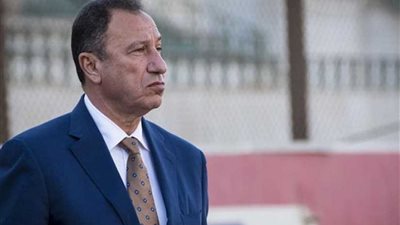 الخطيب يطمئن على بعثة الأهلي في غينيا الاستوائية