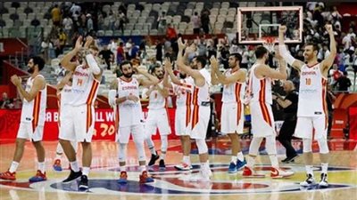 الأرجنتين تواجه إسبانيا بنهائي مونديال السلة