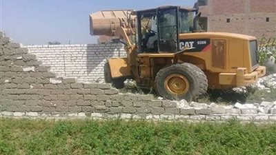 حملات في عدد من المحافظات لضبط المخالفين وإزالة التعديات على الأراضي أملاك الدولة