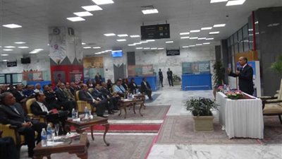 وزير الطيران المدني يتفقد مطار أسوان الدولي قبل انطلاق الموسم السياحي الشتوي