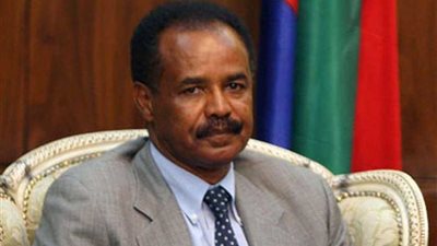 الرئيس الإريتري يصل إلى السودان للقاء البرهان وحمدوك