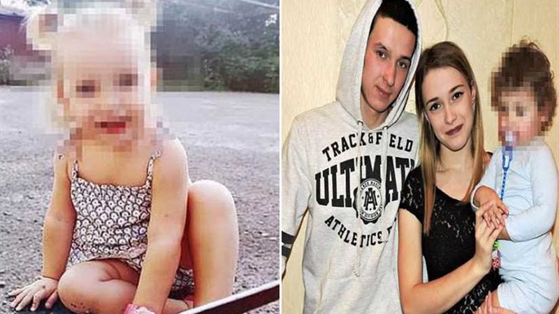 طفلة عمرها عامان