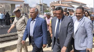 وزير النقل يوجه بسرعة الانتهاء من أعمال تطوير محطة سكة حديد دمنهور