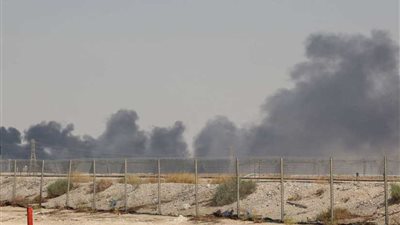 السعودية تهدف لاستعادة ثلث إنتاج النفط المفقود بحلول الاثنين