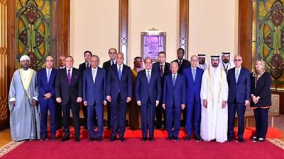 الرئيس السيسي يشيد بإرادة المصريين.. وتفهمهم ضرورة تحمل أعباء الإصلاح الاقتصادي