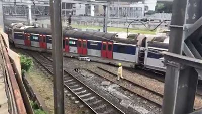 خروج قطار عن القضبان فى 