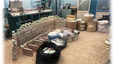 ضربة أمنية ناجحة لمكافحة المخدرات.. ضبط مصنع لتصنيع الترامادول وتجهيز العقاقير المخدرة