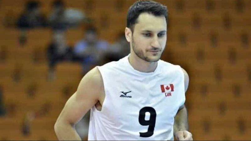 الطائرة رجال الأهلي