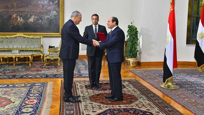 الرئيس السيسي يشهد