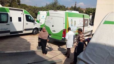 الكشف على 1650 مريضا في قافلة طبية بقرية زمزم بالبحيرة