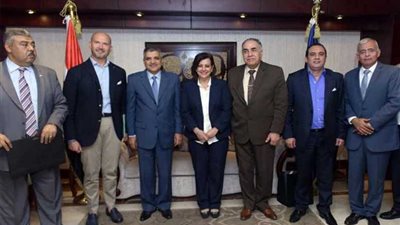 ربيع ومحرز يشهدان توقيع بروتوكول تعاون بين قناة السويس والزراعة وشركة إيطالية