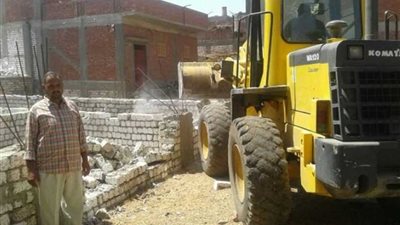 449 محضر تعد وإشغال طريق في شوارع ديرمواس بالمنيا