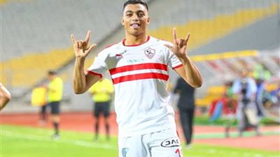 مصطفى محمد يقود هجوم الزمالك أمام الأهلي