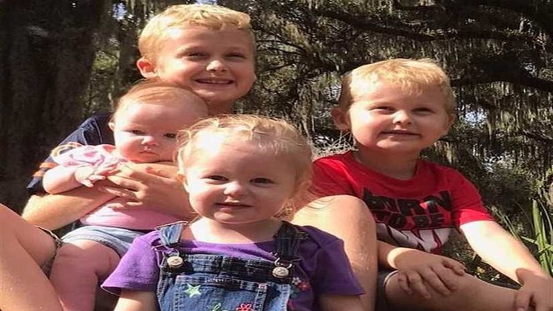 الأب قتل زوجته وأولاده