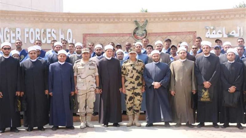 طلاب جامعة الأزهر