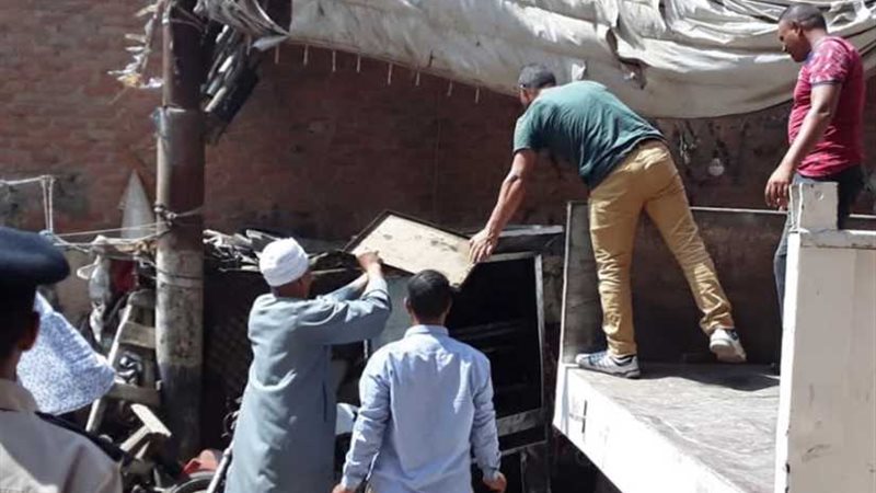 إزالة 44 حالة تعد