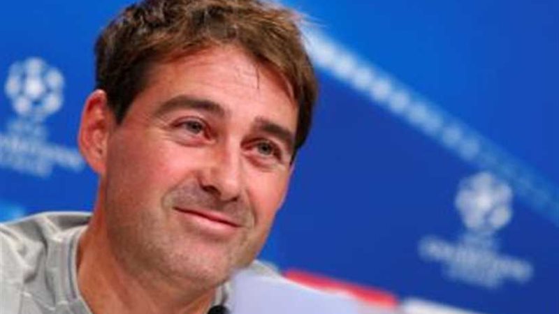 الأهلي يؤدي مرانه