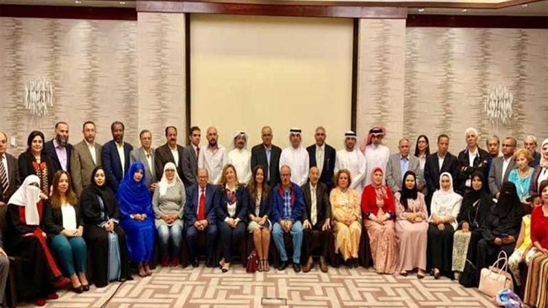 مثقفون يناقشون تداعيات