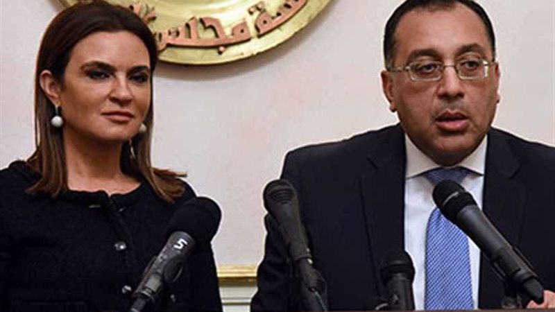 رئيس الوزراء يفتتح