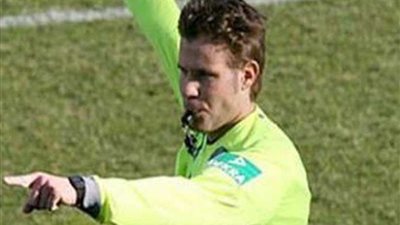 تعرف على الألماني فليكس بريش حكم مباراة السوبر المصري