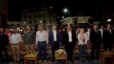 سكرتير عام أسيوط يشارك الأطفال احتفالهم بختام الأنشطة الصيفية.. (صور)