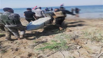 القوات العراقية تضبط طائرة وعشرات المتفجرات لـ