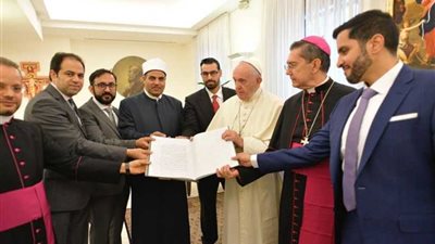 اللجنة العليا للأخوة الإنسانية تزور النصب التذكاري لأحداث 11 سبتمبر بنيويورك