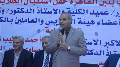 رئيس جامعة الأزهر يتفقد 