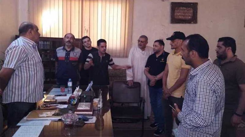 حفاظًا علي مستقبلهم..