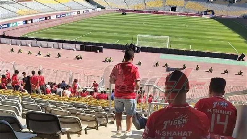 بالصور حضور جماهيري