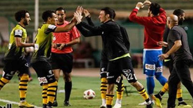 ‎الطلائع والمقاولون