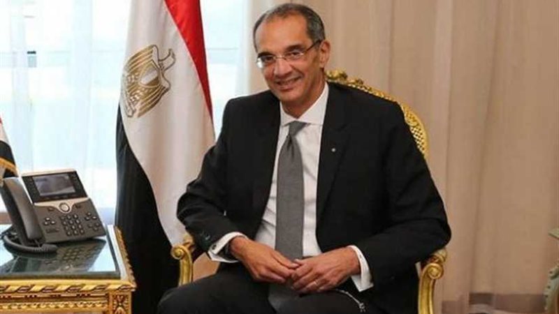 وزير الاتصالات يتوجه