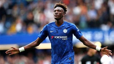 «إبراهام» يقود هجوم تشيلسي أمام ليفربول