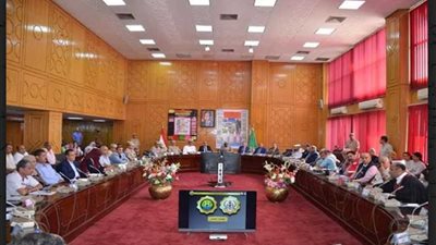 نائب محافظ الإسماعيلية وقائد قوات الدفاع الشعبي والعسكري يشهدان