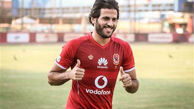 مروان محسن يقود هجوم الأهلي أمام سموحة في الجولة الأولى للدوري