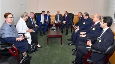 الرئيس المجري يشيد بالاستقرار السياسي والتقدم الاقتصادي الذي حققته مصر