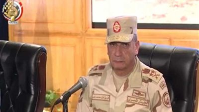 الفريق أول محمد زكى يلتقي مقاتلي القوات البحرية والمنطقة الشمالية (فيديو)