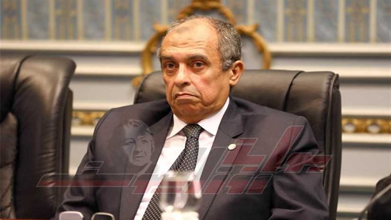 وزير الزراعة يبحث