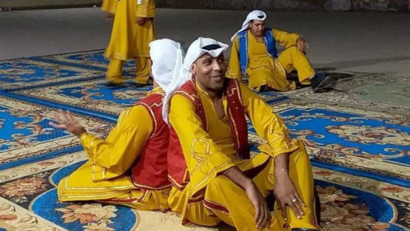 ورش حرفية وعروض فنية