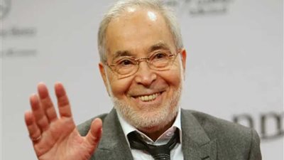 نجل حسن يوسف غاضب من طريقة معاملة 