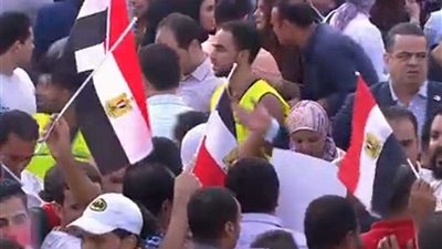 بث مباشر.. المصريون يحتشدون بـ 