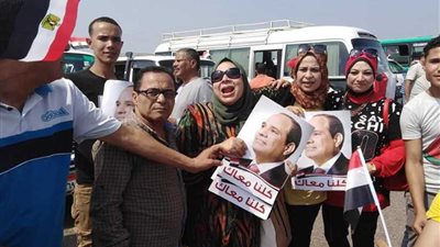 ”المنايفة“ يجددون دعمهم للرئيس السيسي من قلب ”منصة النصر“ ‬