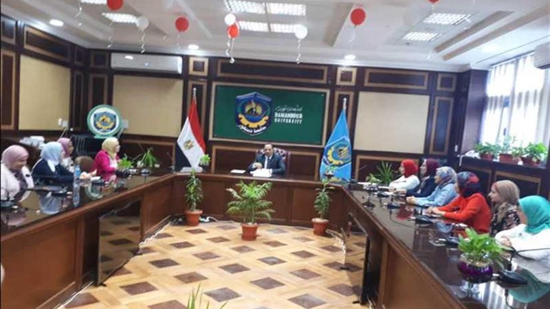 رئيس جامعة دمنهور