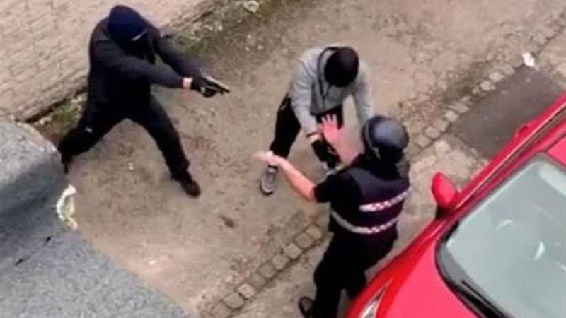 سرقة على الهواء..ومفاجأة