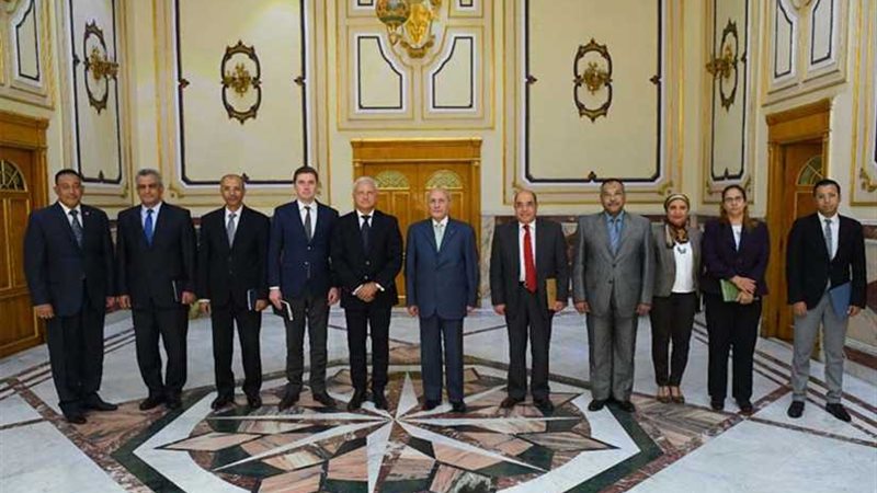 العصار يستقبل سفير