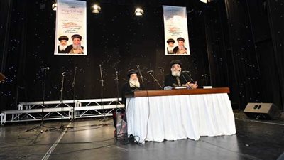 البابا تواضروس يستقبل كبار السن بإبيارشية المعادي ودار السلام