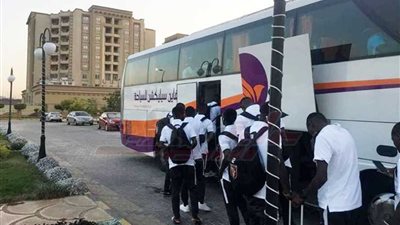 صور.. بعثة جينيراسيون في بتروسبورت